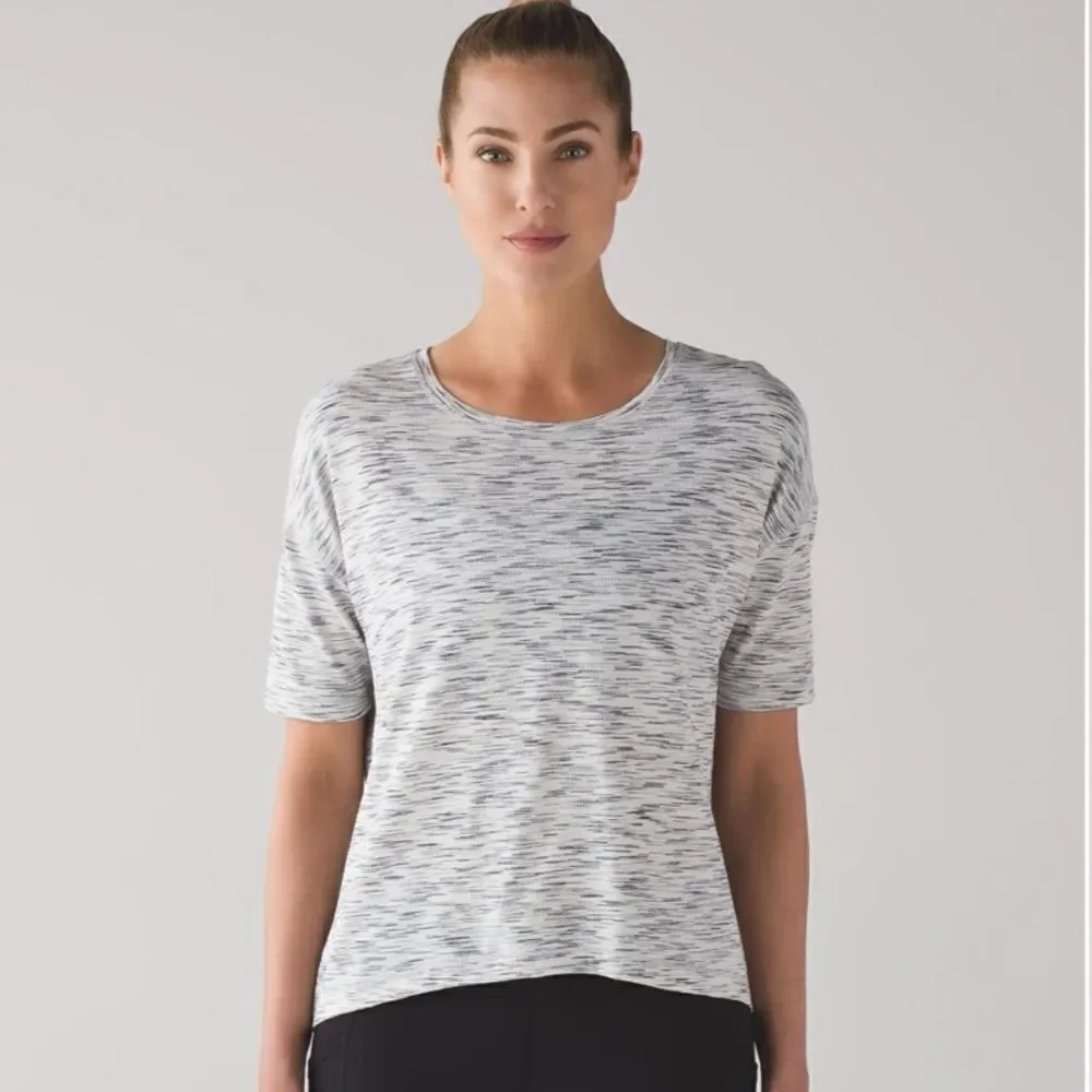 Lululemon run it out  Tiger Space Dye Black White tee